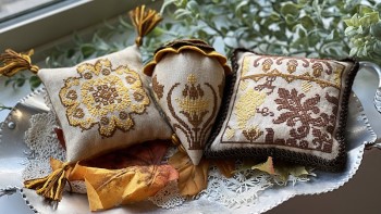 Samplings Of Lace - Autumn