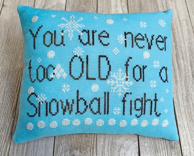 Snowball Fight - Click Image to Close