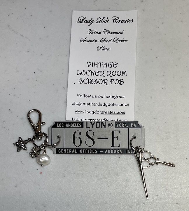 Vintage Locker Room Scissor Fob - 2191
