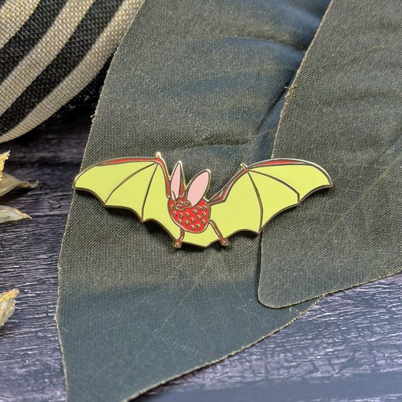 Strawberry Bat Needleminder Strawberry Bat Needleminder