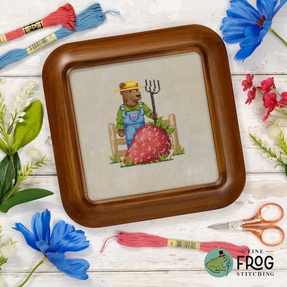 Strawberry Farmer - Perorder