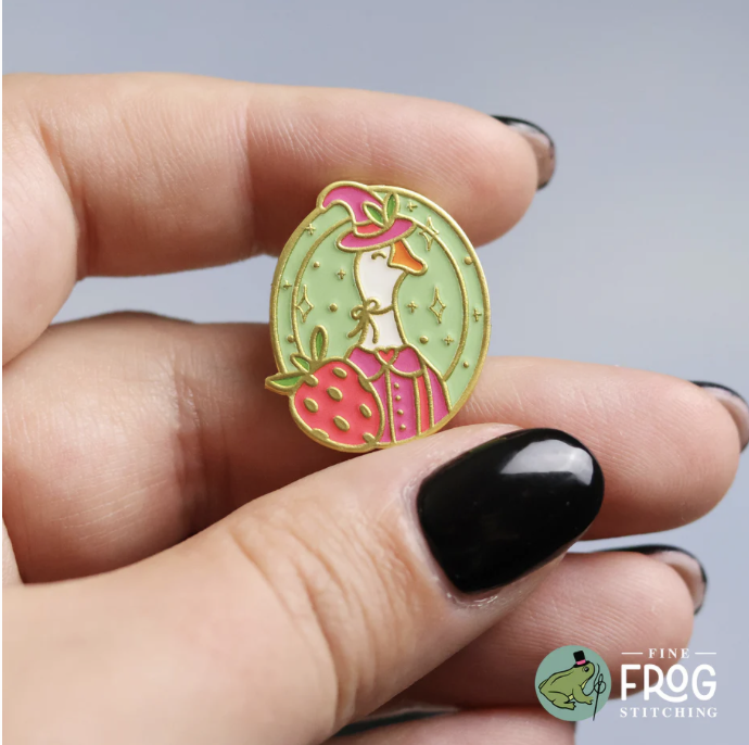 Strawberry Goose Witch Needleminder