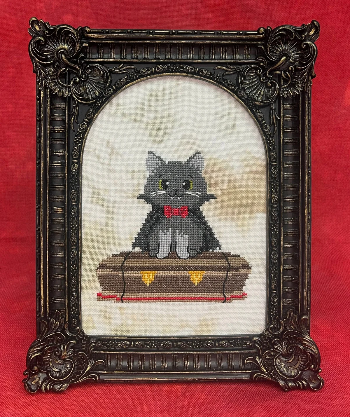 Vincent the Vampire Kitty Vincent the Vampire Kitty